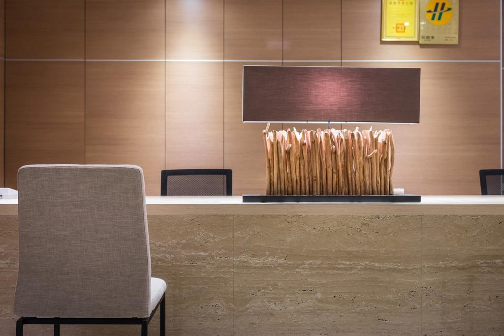 Wemeet Hotel Pingtung Buitenkant foto