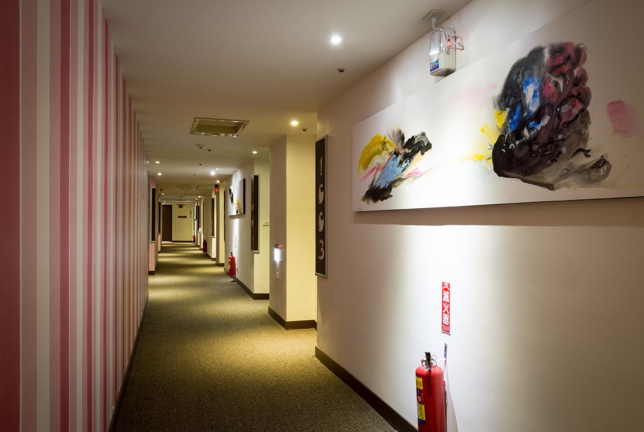 Wemeet Hotel Pingtung Buitenkant foto
