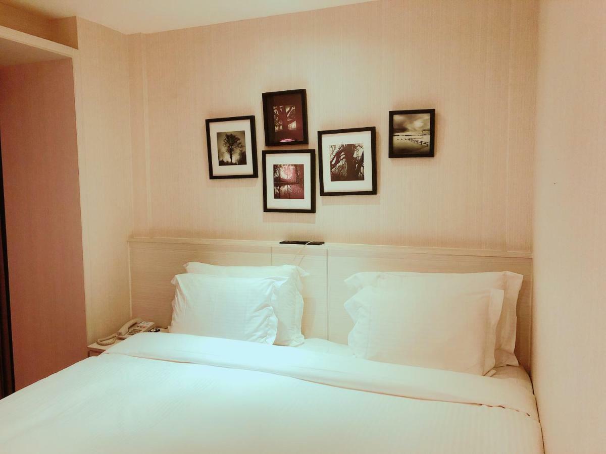 Wemeet Hotel Pingtung Buitenkant foto