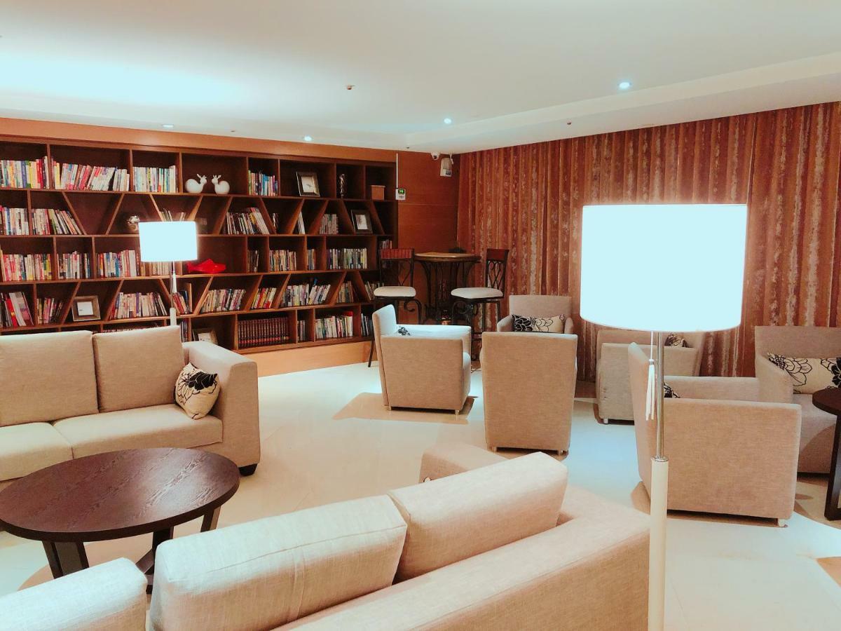 Wemeet Hotel Pingtung Buitenkant foto